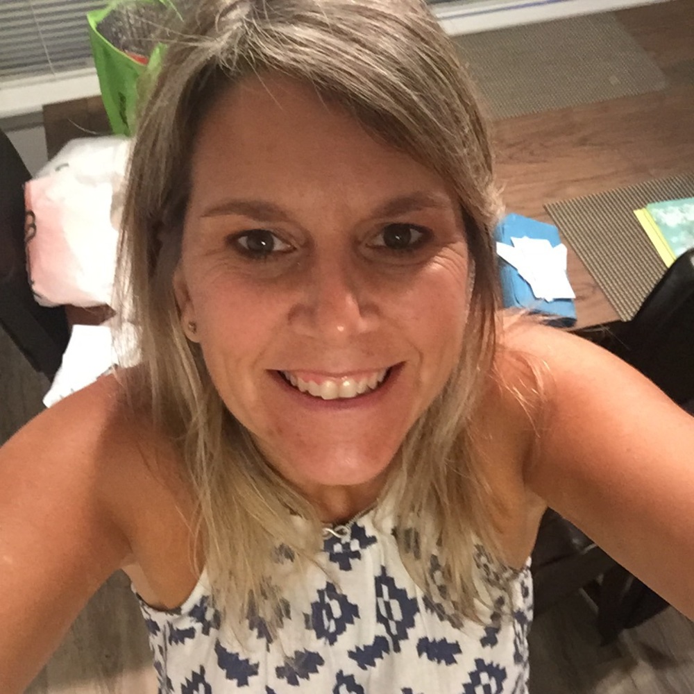 Meet your Posher, Debra
